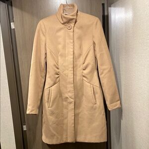 Elegant Tan Women's Coat